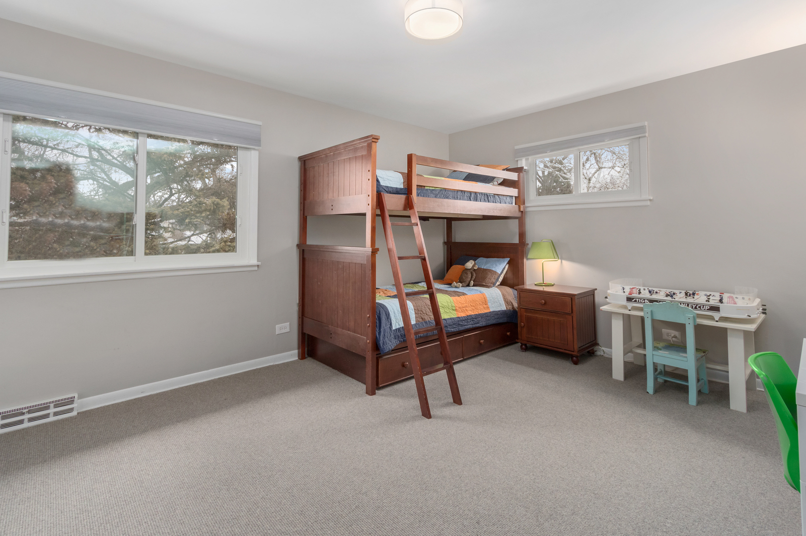 29 Ellendale Road Deerfield, IL 60015 - Photo 15 of 35 a bedroom with furniture and a window