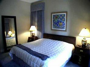 231 Queens Road, Unit 231 Charlotte, NC 28204 - Photo 7 of 8 Gallery Image 7
