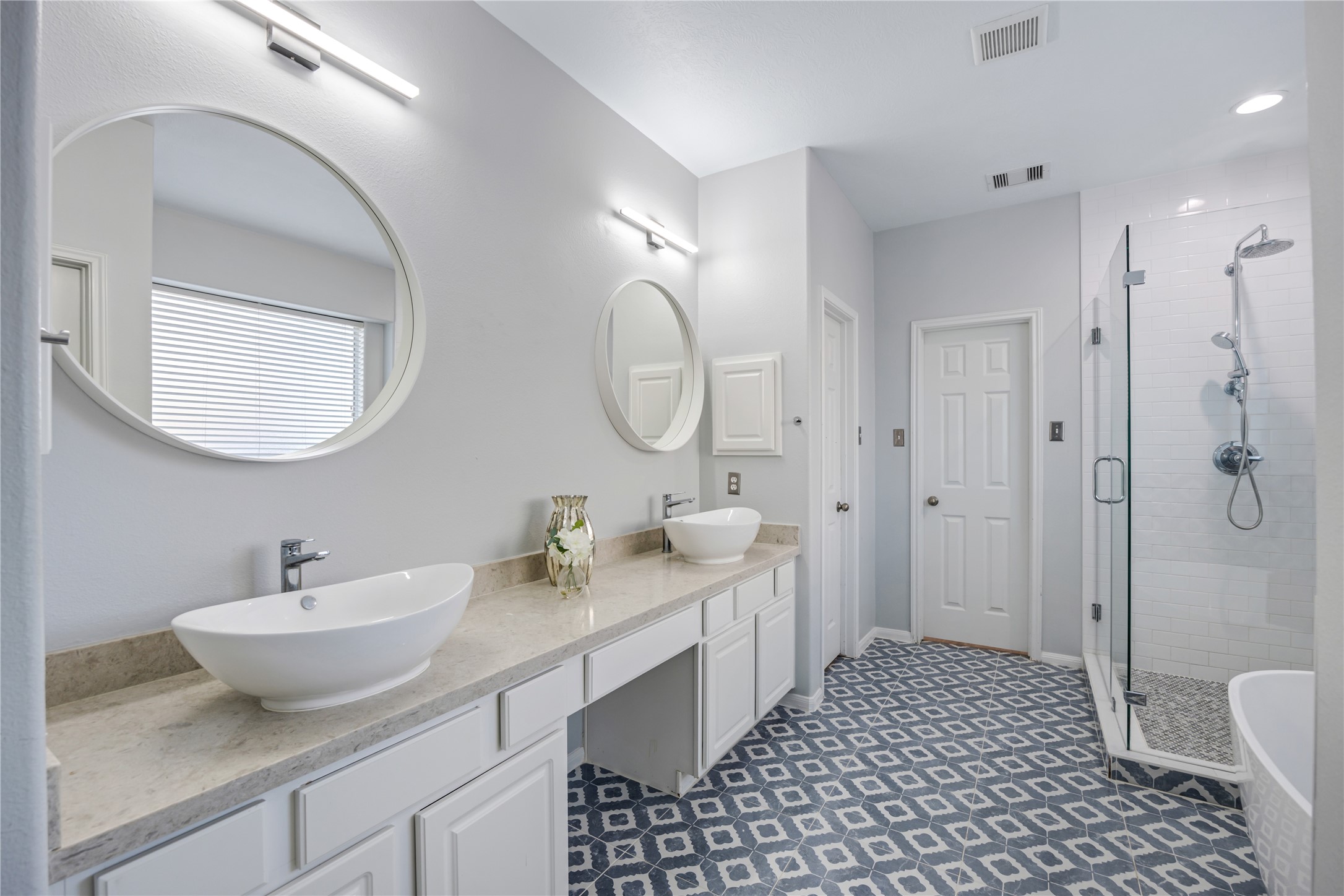 6727 Montay Bay Drive Spring, TX 77389 - Photo 20 of 41