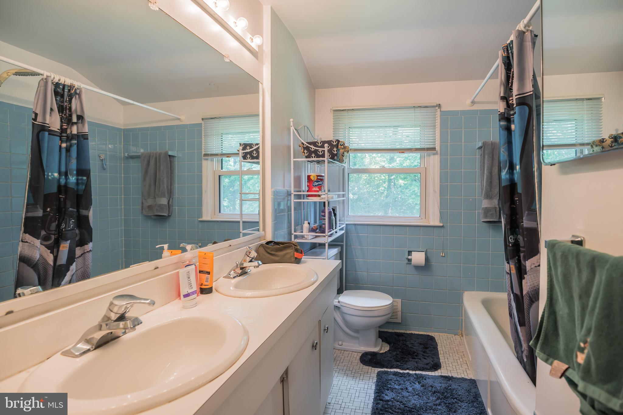 317 Covered Bridge Road Cherry Hill, NJ 08034 - Photo 13 of 20 Full Bath