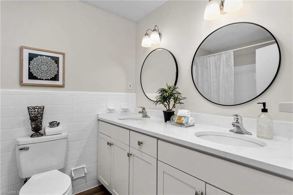 601 Shadybrook Road High Point, NC 27265 - Photo 25 of 39