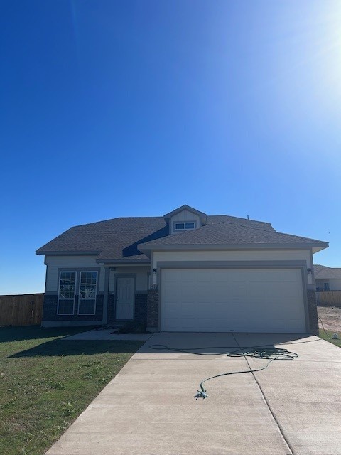 512 Yellow Ribbon Trail Jarrell, TX 76537 - Photo 1 of 1 Gallery Image 1