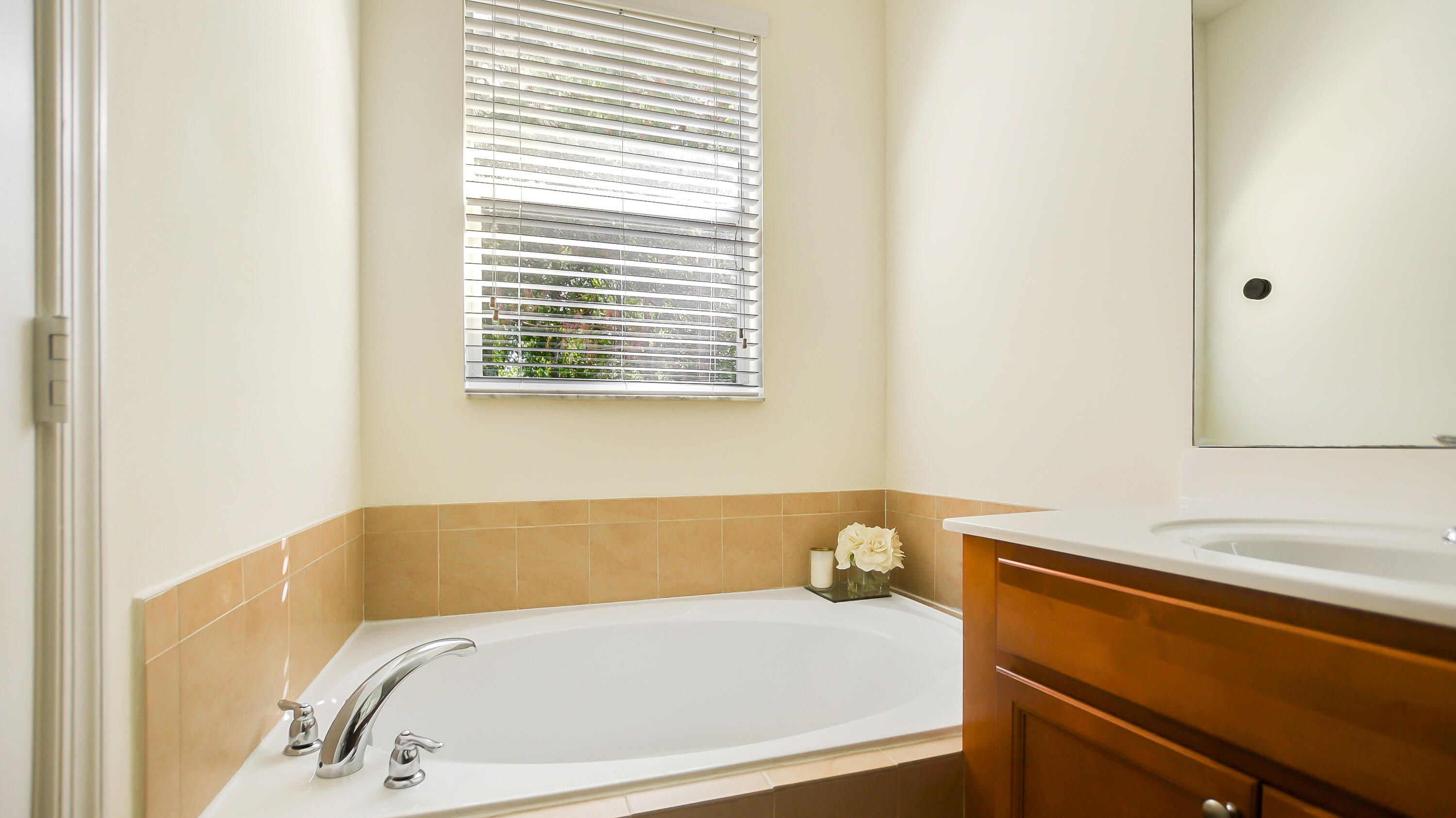 9658 Southwest Purple Martin Way Stuart, FL 34997 - Photo 18 of 35 Primary Bathroom