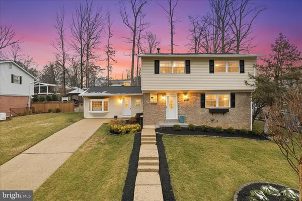 $930,334 | 5519 Yorkshire Street, Springfield, VA 22151