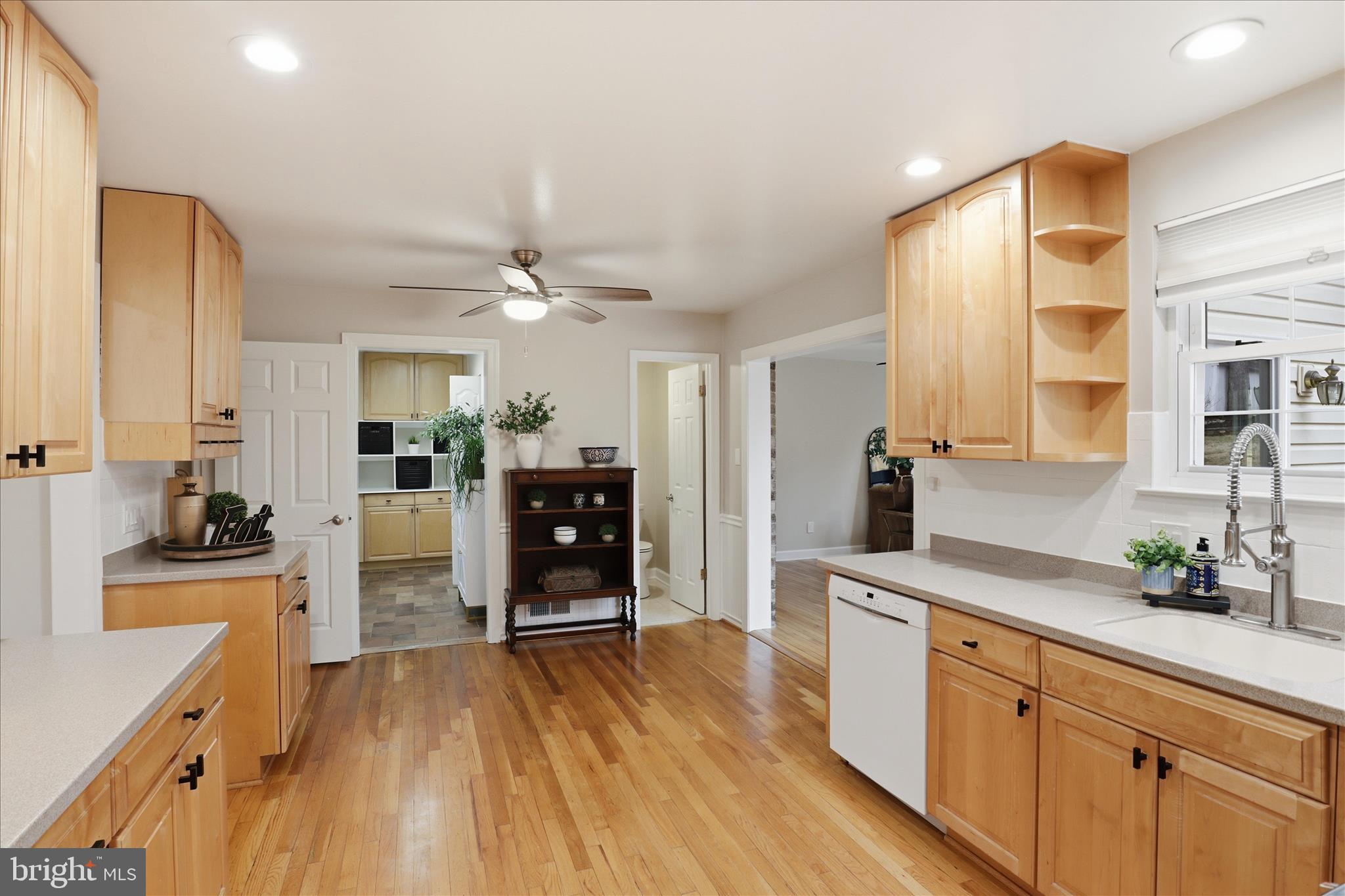 5519 Yorkshire Street Springfield, VA 22151 - Photo 13 of 52