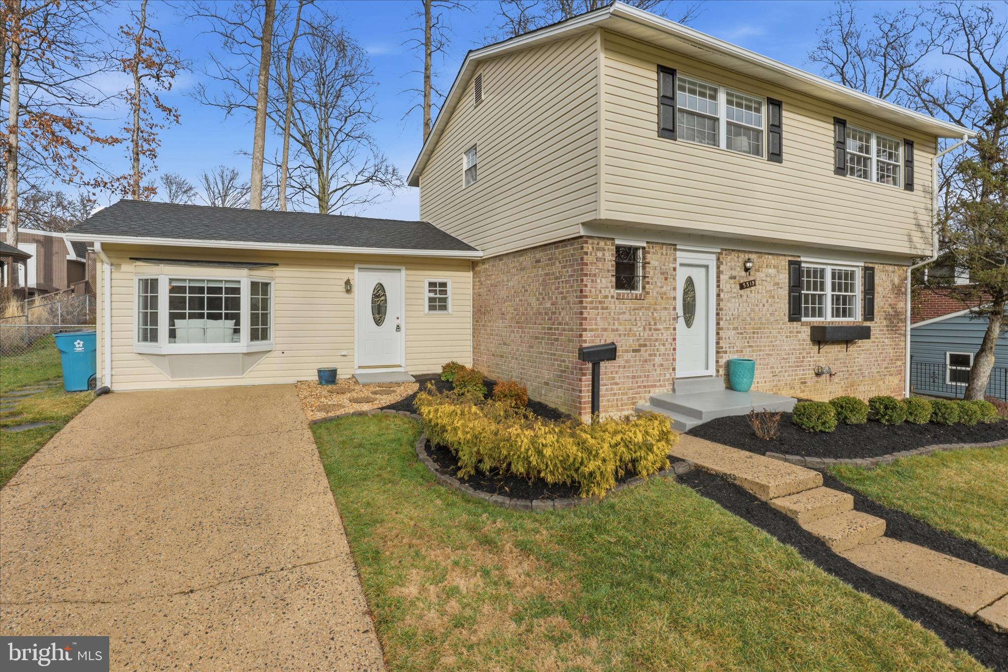 5519 Yorkshire Street Springfield, VA 22151 - Photo 3 of 52