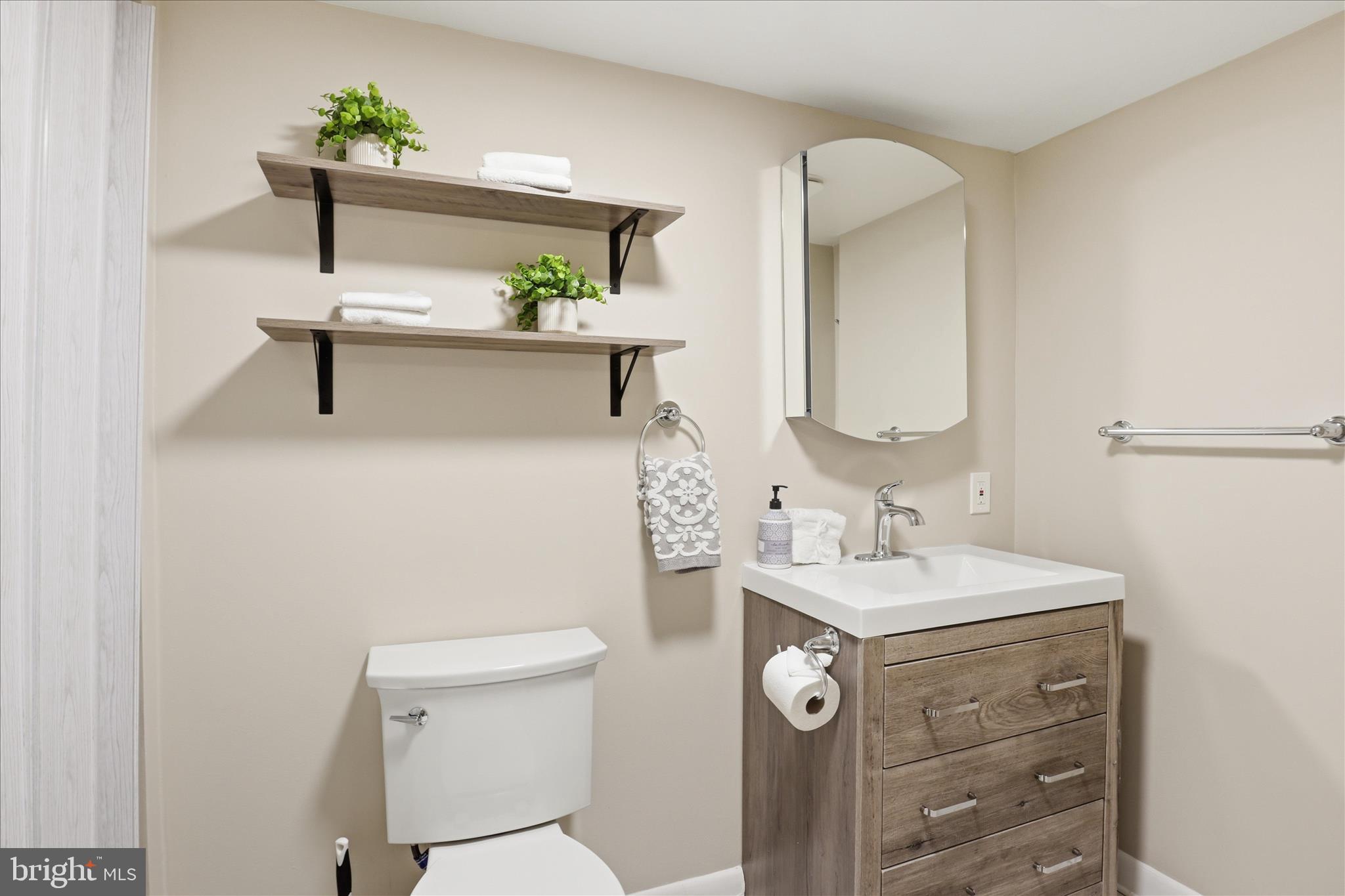 5519 Yorkshire Street Springfield, VA 22151 - Photo 37 of 52