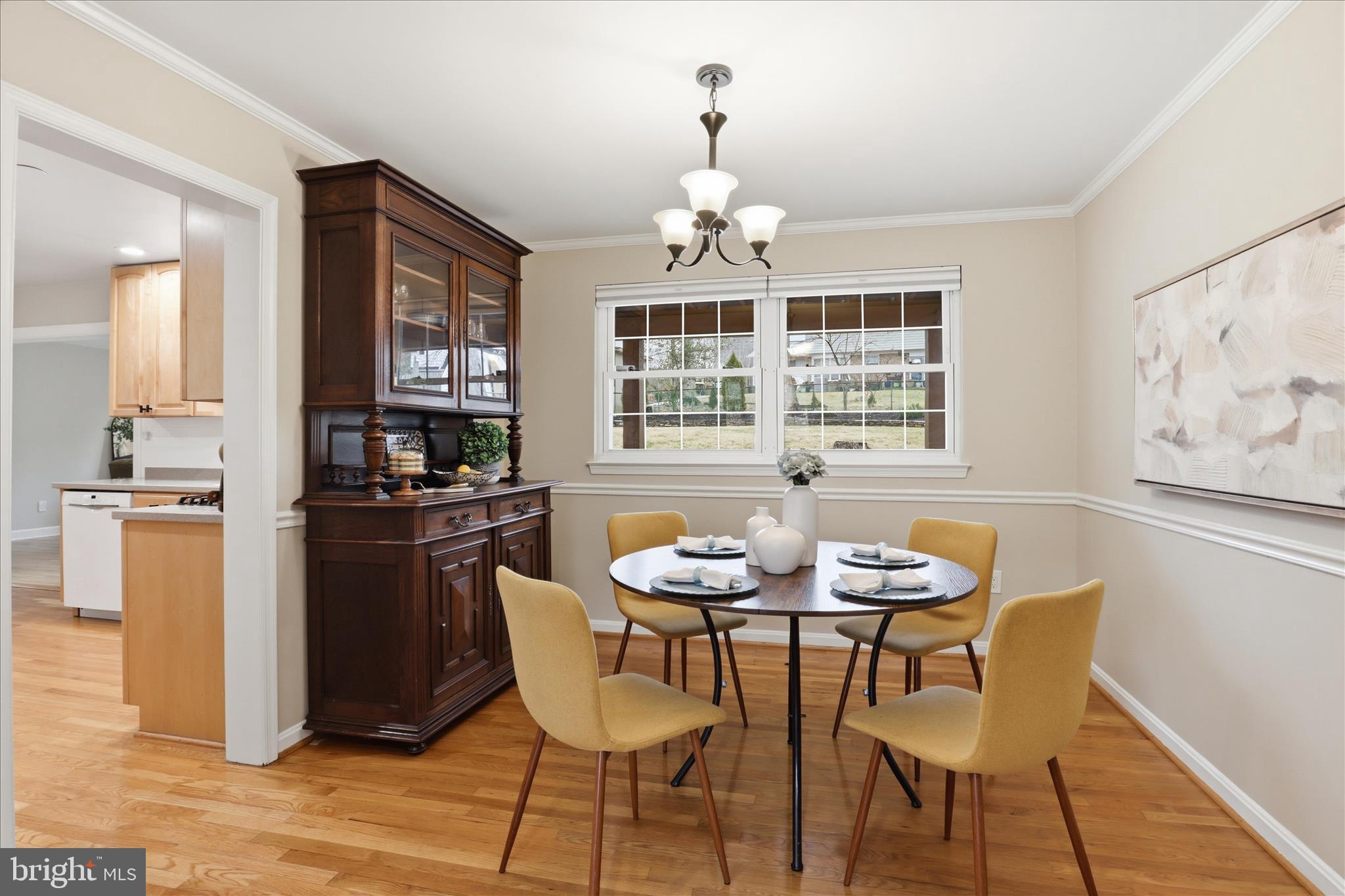 5519 Yorkshire Street Springfield, VA 22151 - Photo 9 of 52