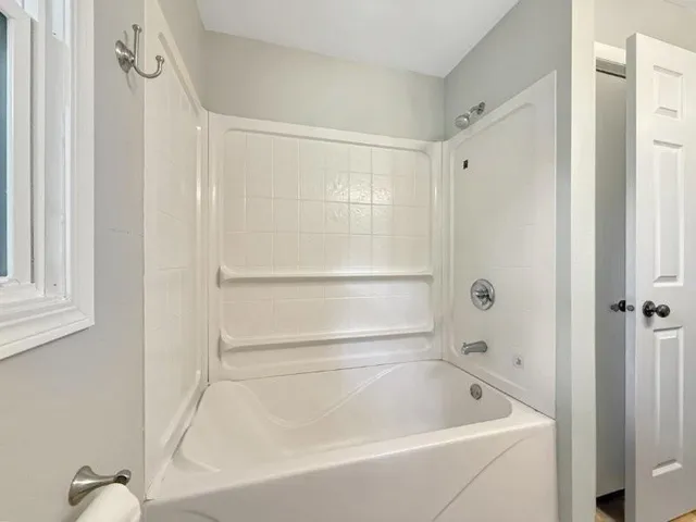 $129,900 | 415 West 4th Street, Blue Earth, MN 56013