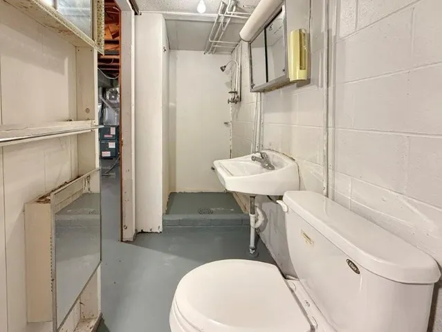 $129,900 | 415 West 4th Street, Blue Earth, MN 56013