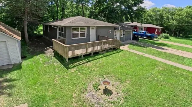 $129,900 | 415 West 4th Street, Blue Earth, MN 56013