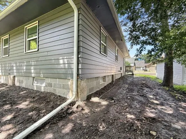 $129,900 | 415 West 4th Street, Blue Earth, MN 56013