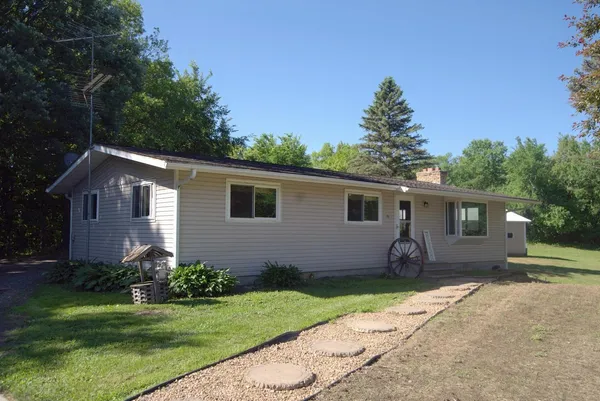 $425,000 | 6041 115th Street Northwest, Maple Lake, MN 55358