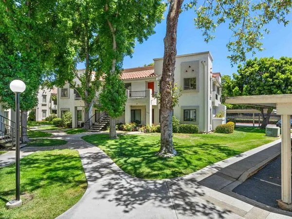 $399,000 | 11179 Camino Ruiz, Unit 68, San Diego, CA 92126