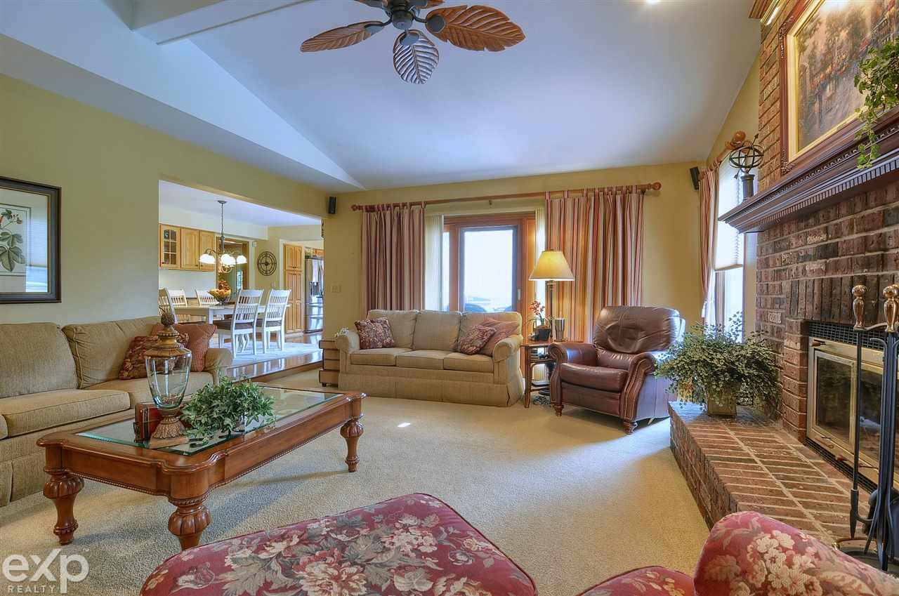 2057 Ridgefield Court Rochester Hills, MI 48306 - Photo 15 of 35