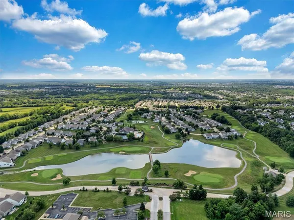 $744,500 | 1011 Hawks Landing Drive, Lake St. Louis, MO 63367