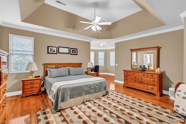 $744,500 | 1011 Hawks Landing Drive, Lake St. Louis, MO 63367