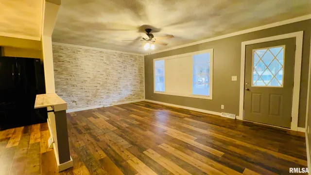 $189,000 | 5381 Center Street, Mulkeytown, IL 62865