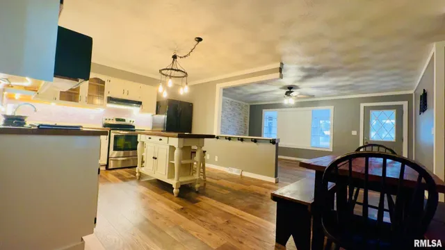 $189,000 | 5381 Center Street, Mulkeytown, IL 62865