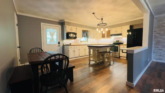 $189,000 | 5381 Center Street, Mulkeytown, IL 62865