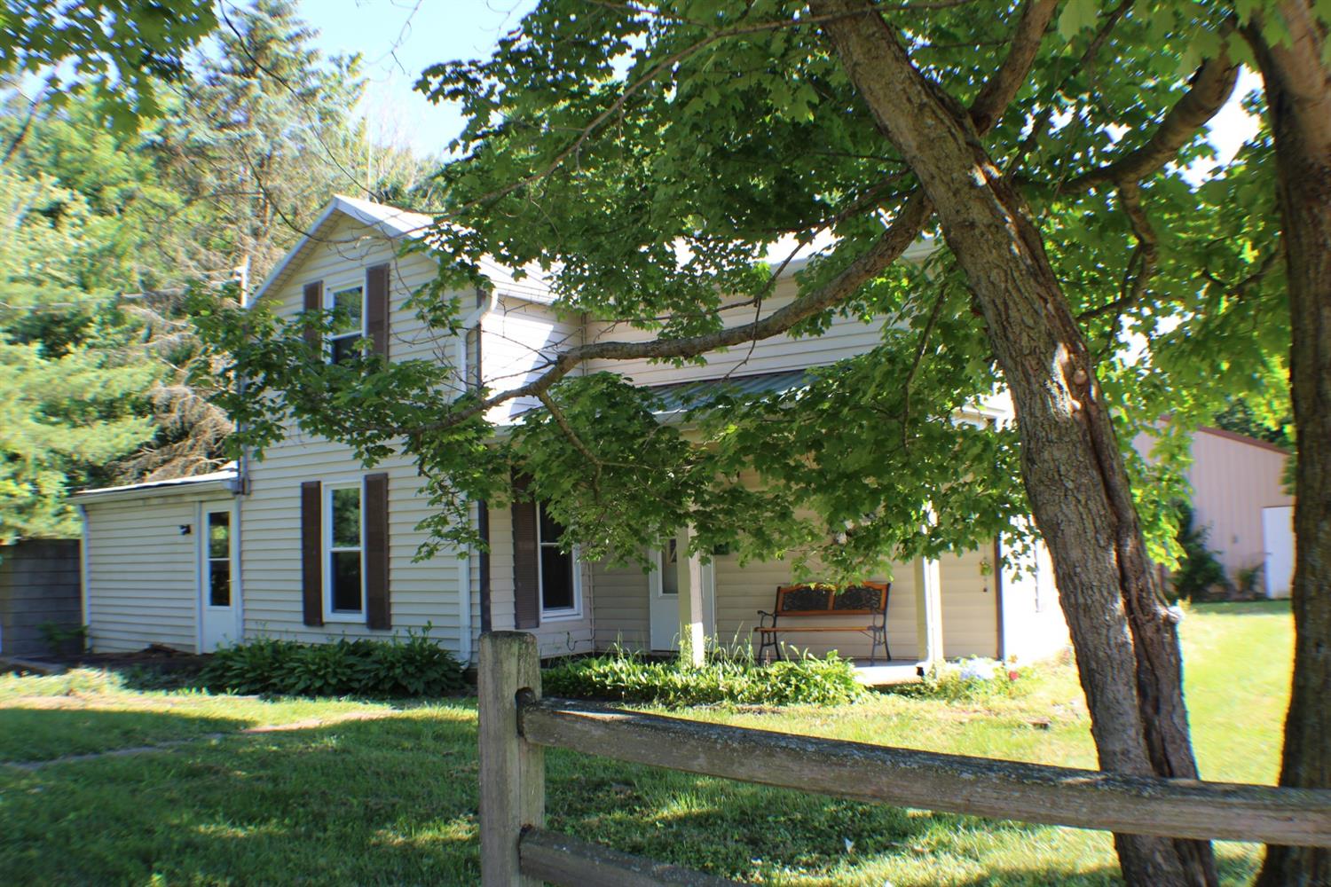 11158 Lake Geneva Road Vevay, IN 47043 - Photo 3 of 28