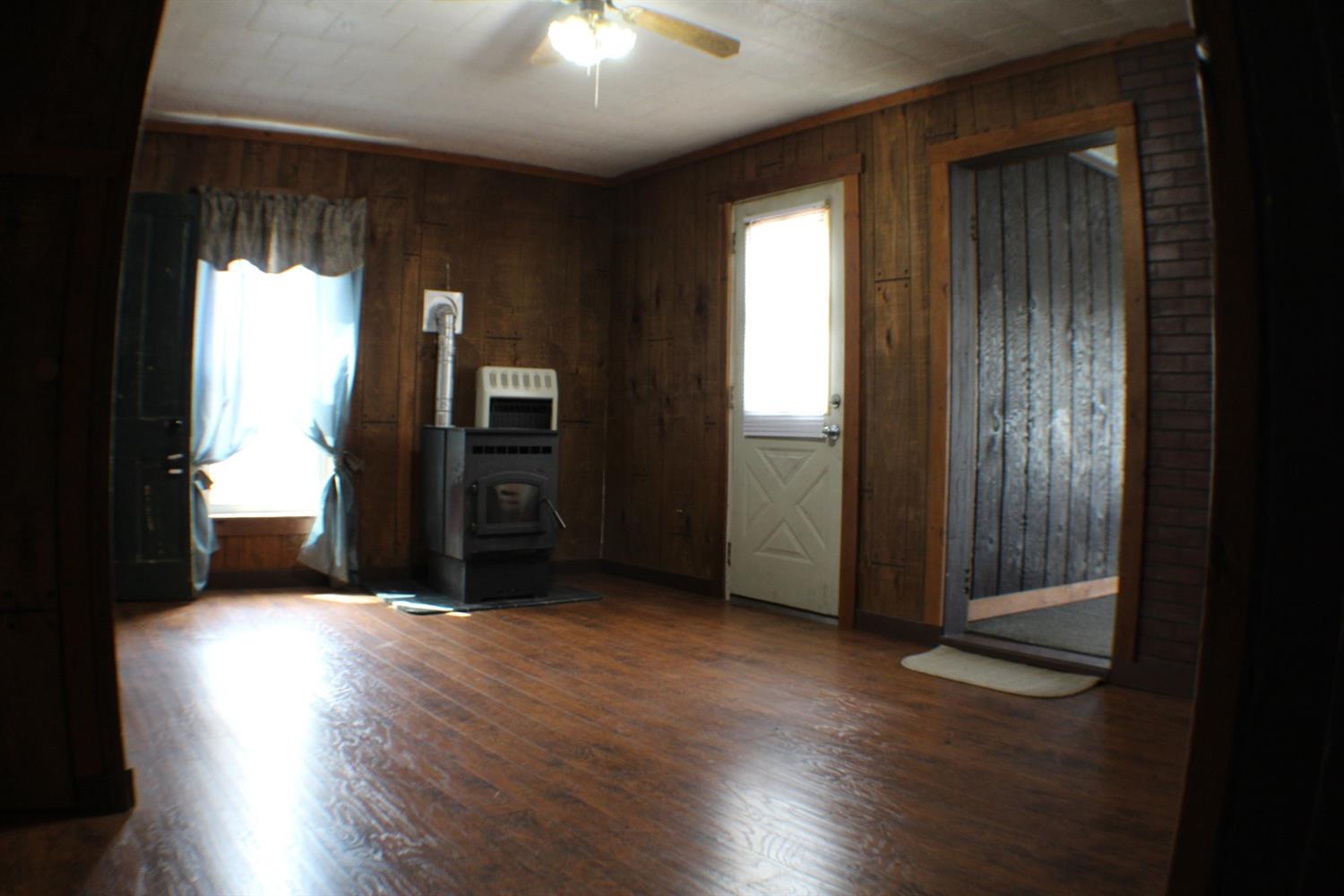 11158 Lake Geneva Road Vevay, IN 47043 - Photo 8 of 28