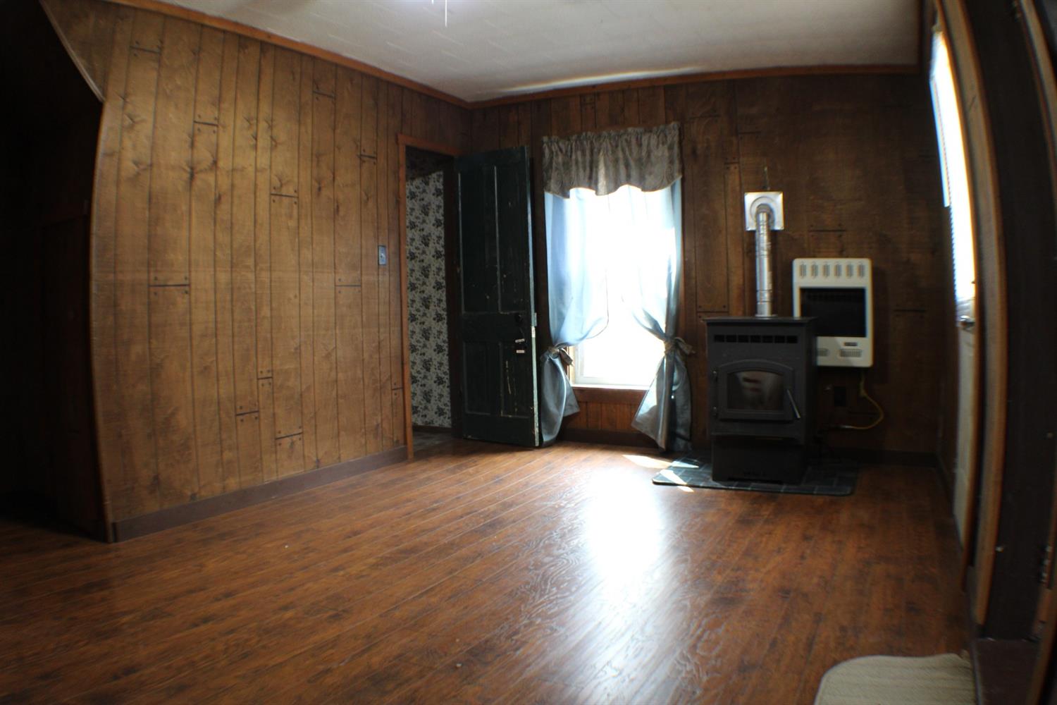11158 Lake Geneva Road Vevay, IN 47043 - Photo 9 of 28