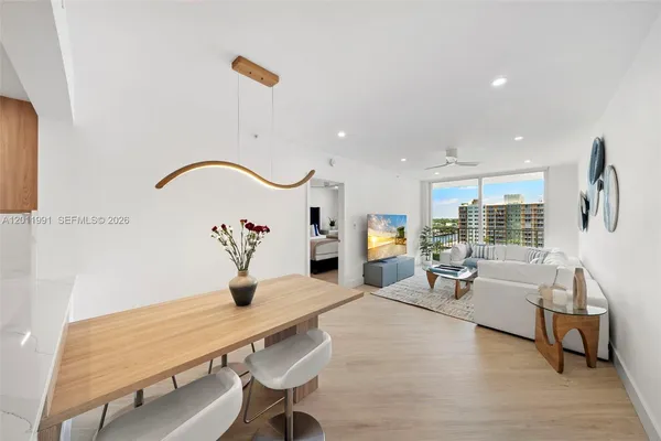 $4,700 | 3020 Northeast 32nd Avenue, Unit 612, Fort Lauderdale, FL 33308