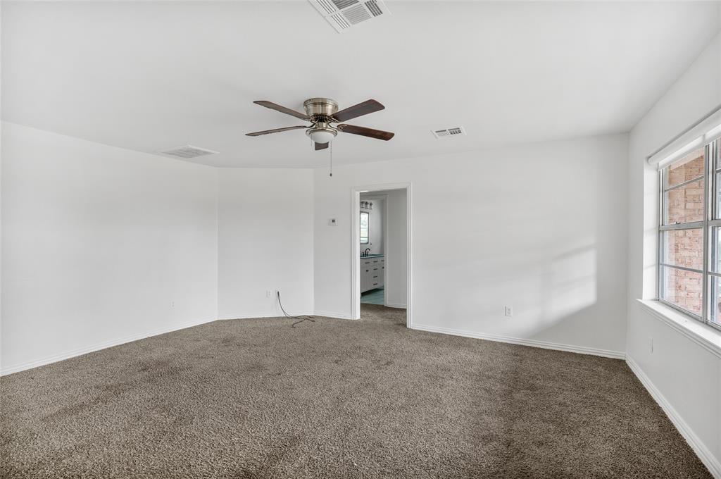 531 Coe Road Denison, TX 75021 - Photo 6 of 28