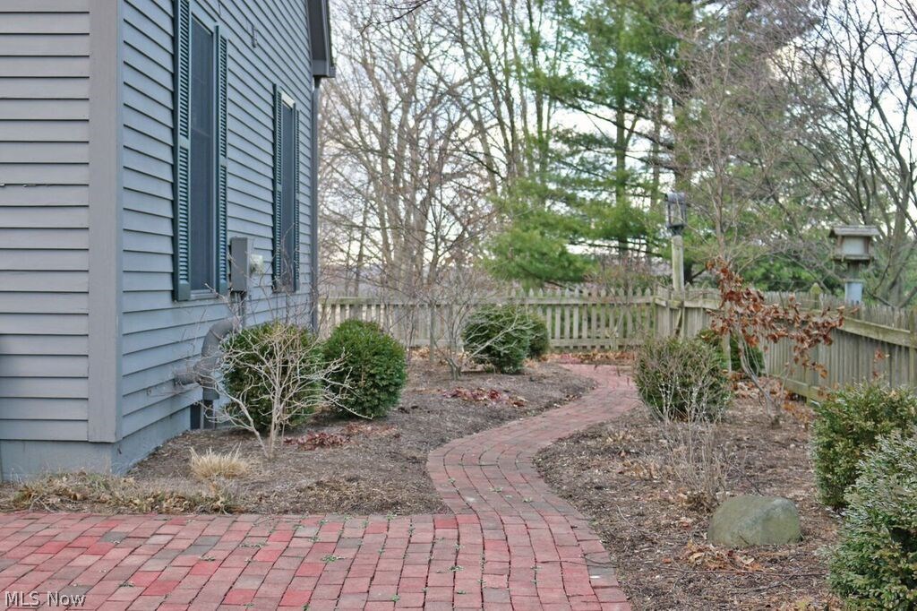 1733 East Messner Road Wooster, OH 44691 - Photo 4 of 35