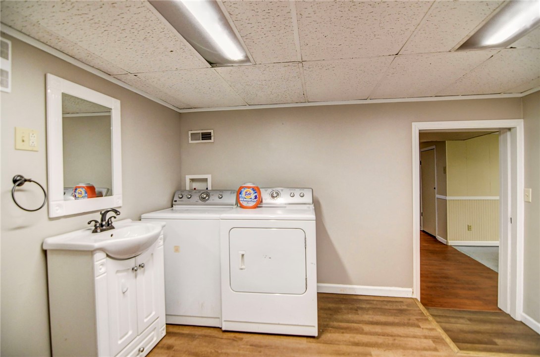 14 Hilltop Drive Decatur, IL 62521 - Photo 21 of 33 Gallery Image 21