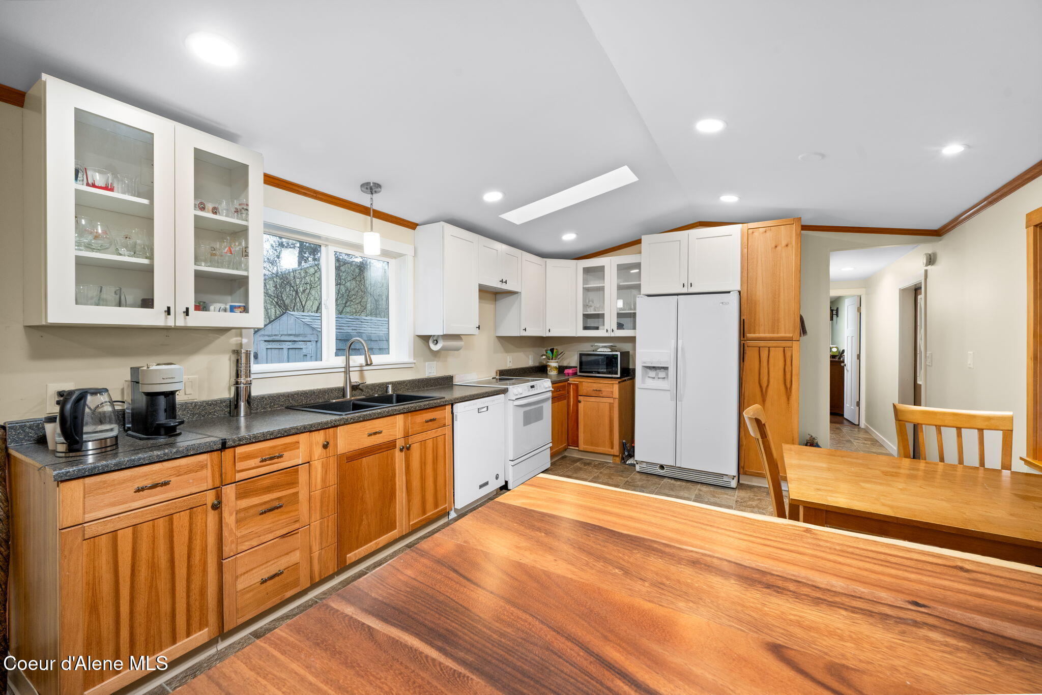 9140 North Starr Loop Hayden, ID 83835 - Photo 2 of 22 Kitchen
