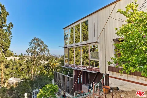 $899,000 | 2274 Vasanta Way, Los Angeles, CA 90068