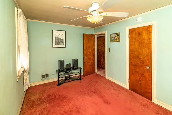 $340,000 | 1801 73rd Avenue, Elmwood Park, IL 60707