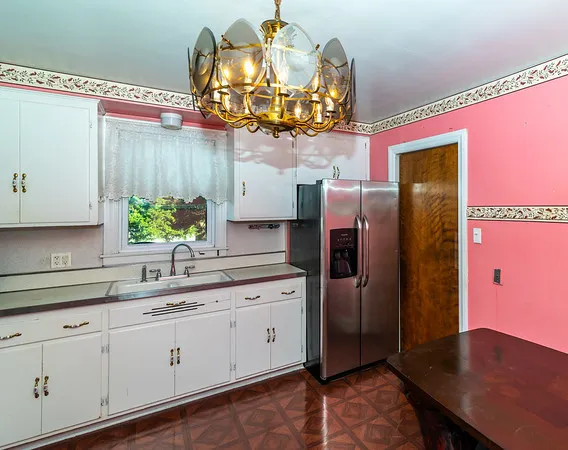 $340,000 | 1801 73rd Avenue, Elmwood Park, IL 60707