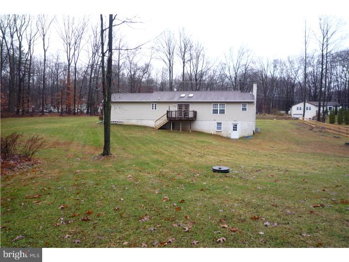 149 Cambridge Road Coatesville, PA 19320 - Photo 4 of 24 Exterior Back