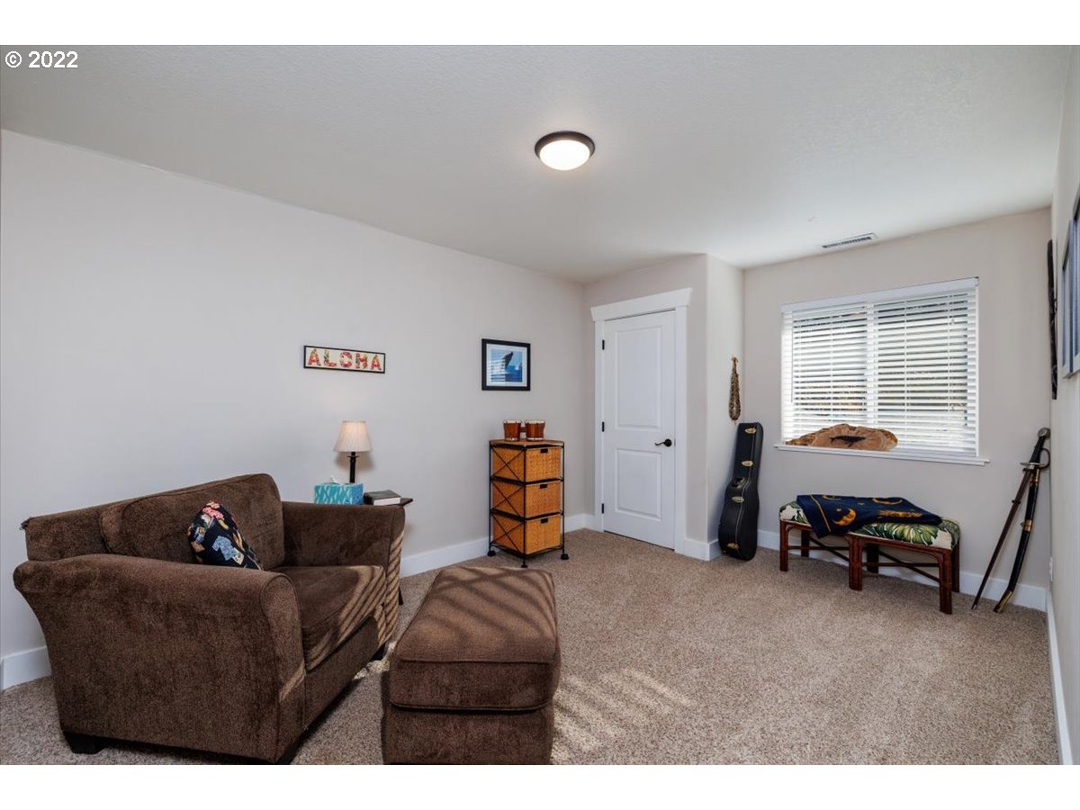69030 Wasser Road Rainier, OR 97048 - Photo 17 of 31 Bedroom