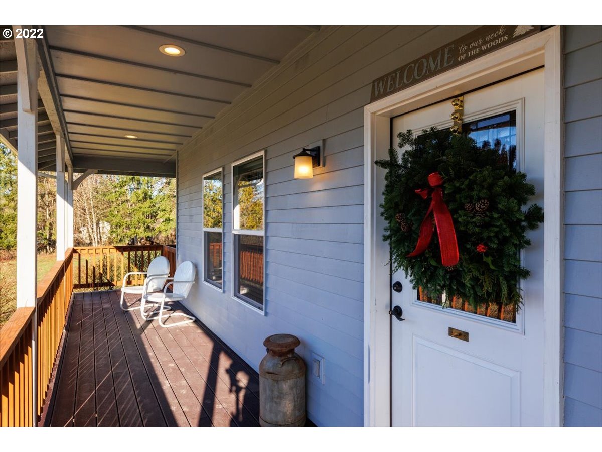 69030 Wasser Road Rainier, OR 97048 - Photo 2 of 31 Porch