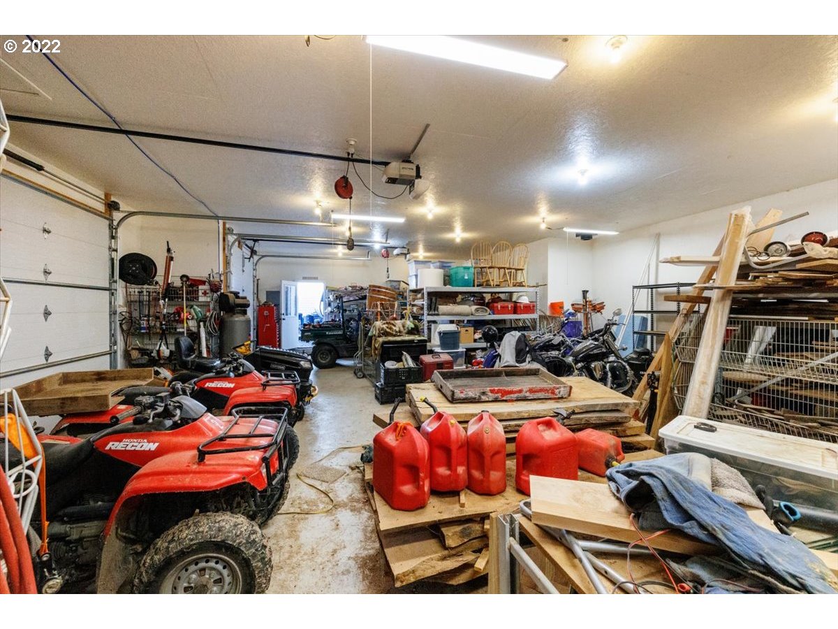 69030 Wasser Road Rainier, OR 97048 - Photo 25 of 31 Shop