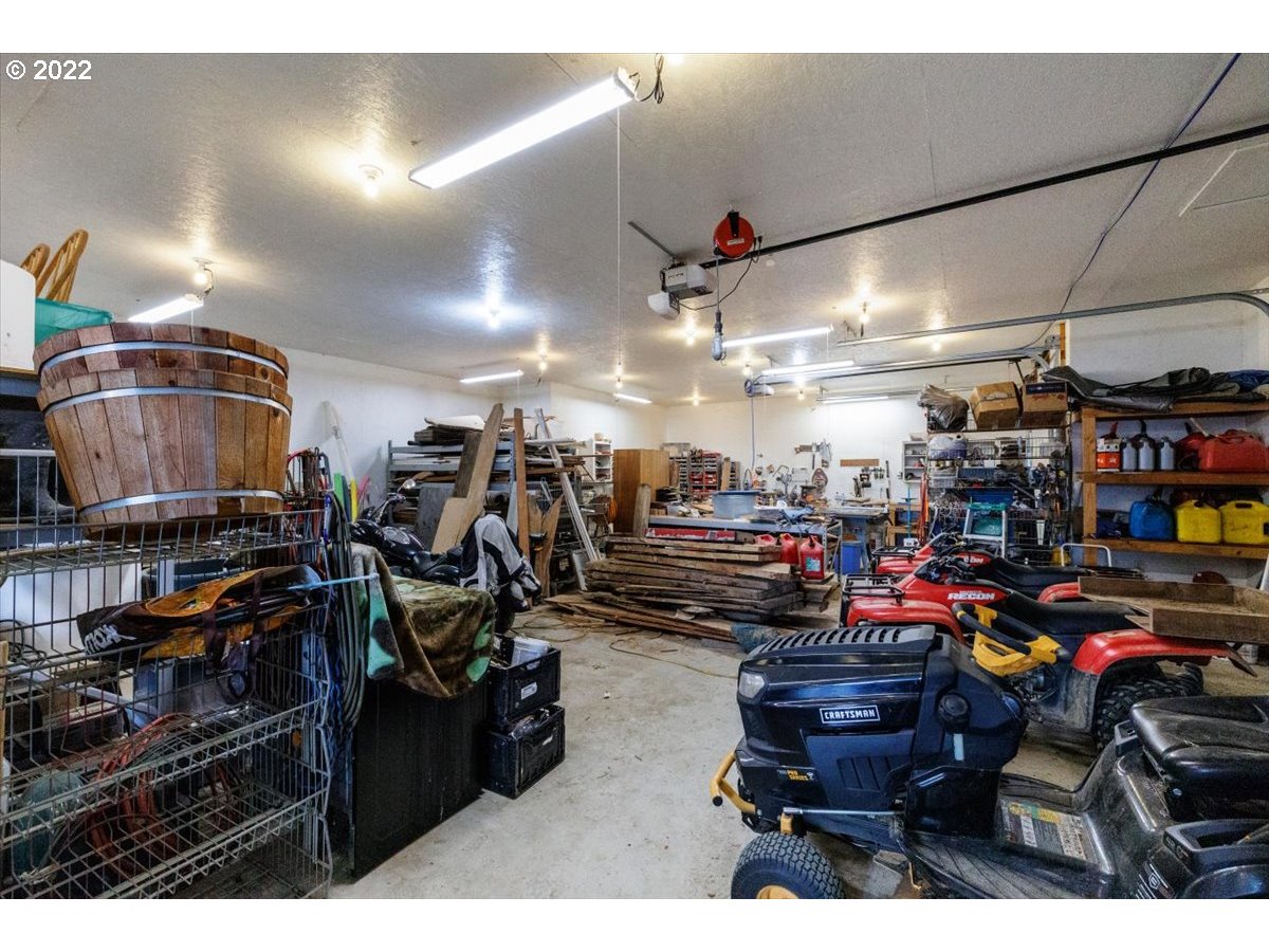 69030 Wasser Road Rainier, OR 97048 - Photo 27 of 31 Shop