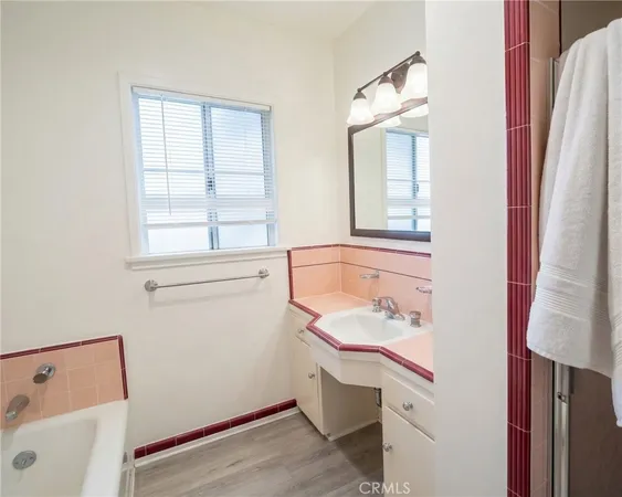 $7,000 | 4332 Sunnyslope Avenue, Sherman Oaks, CA 91423