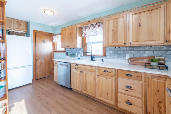 $227,500 | 1668 150th Avenue, Fairmont, MN 56031