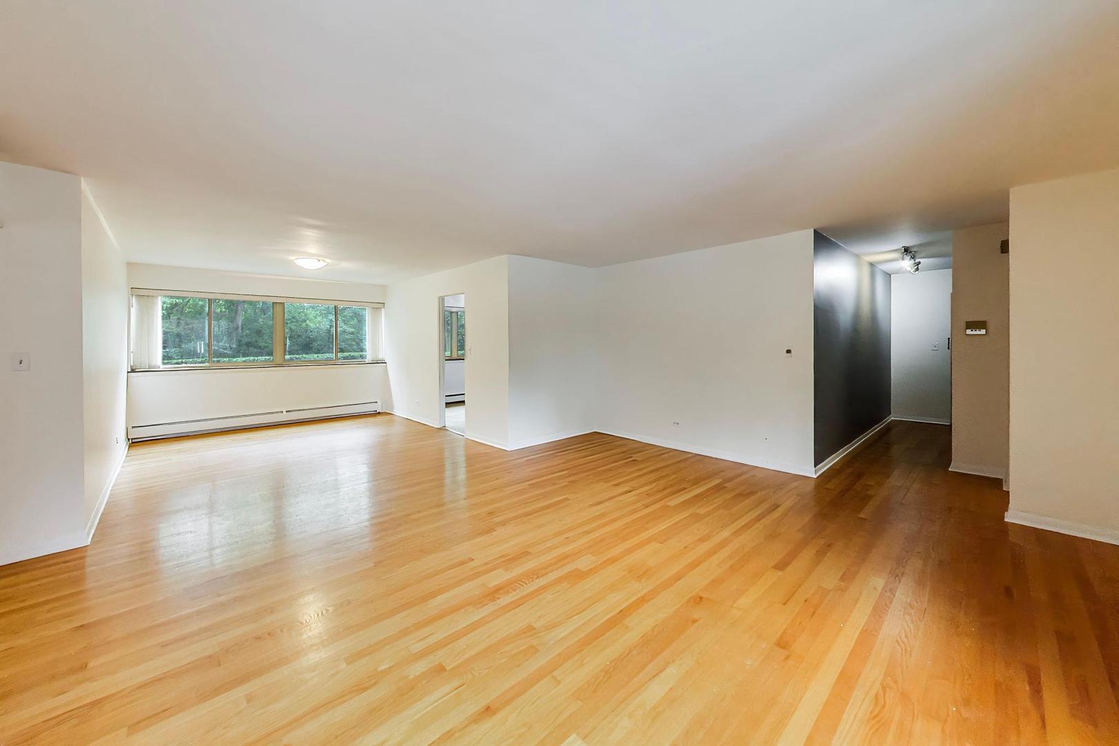 200 Ridge Avenue, Unit TG Evanston, IL 60202 - Photo 4 of 22 Gallery Image 4