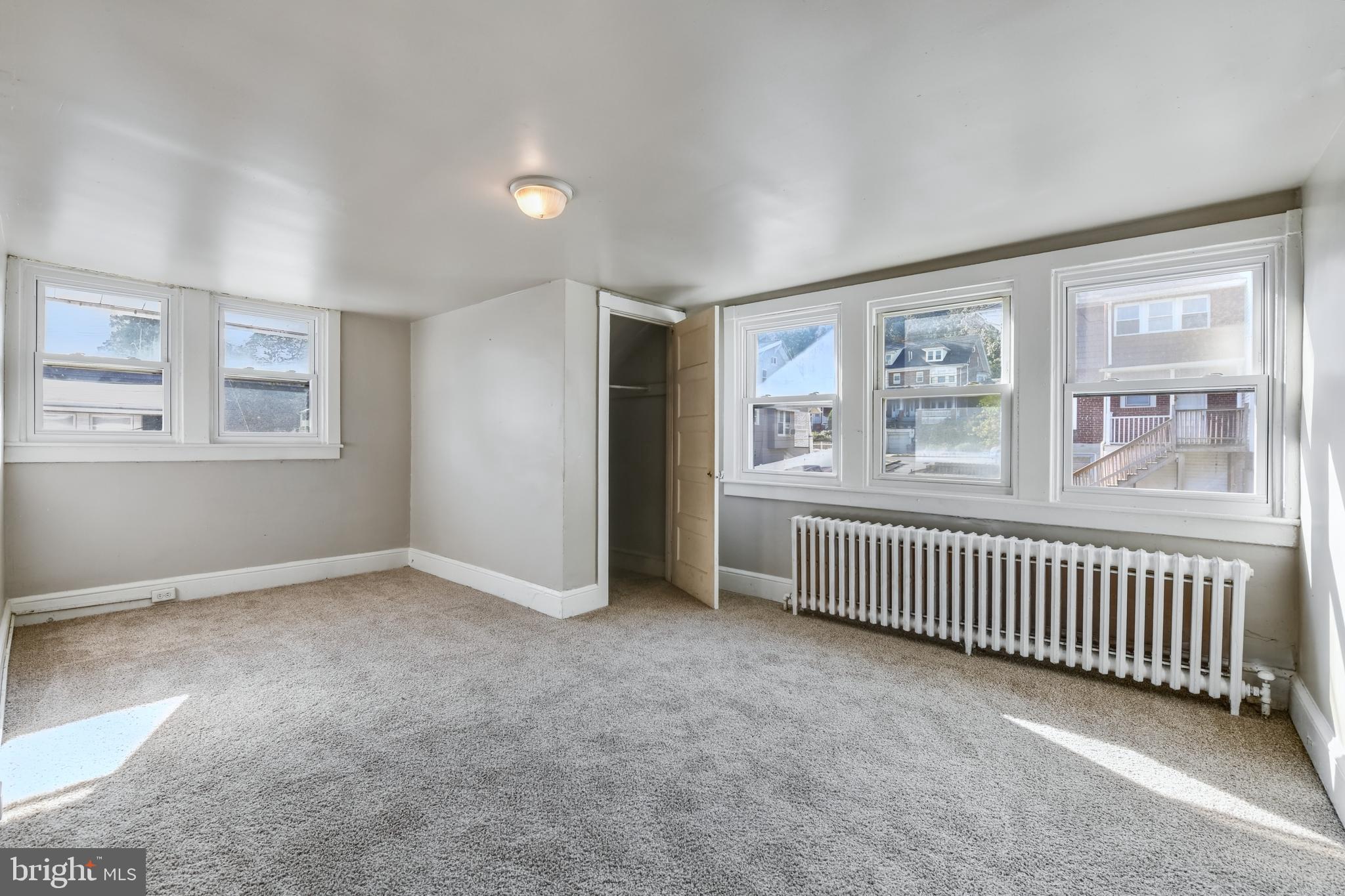 20 Pennwyn Terrace Reading, PA 19606 - Photo 11 of 16 an empty room with windows