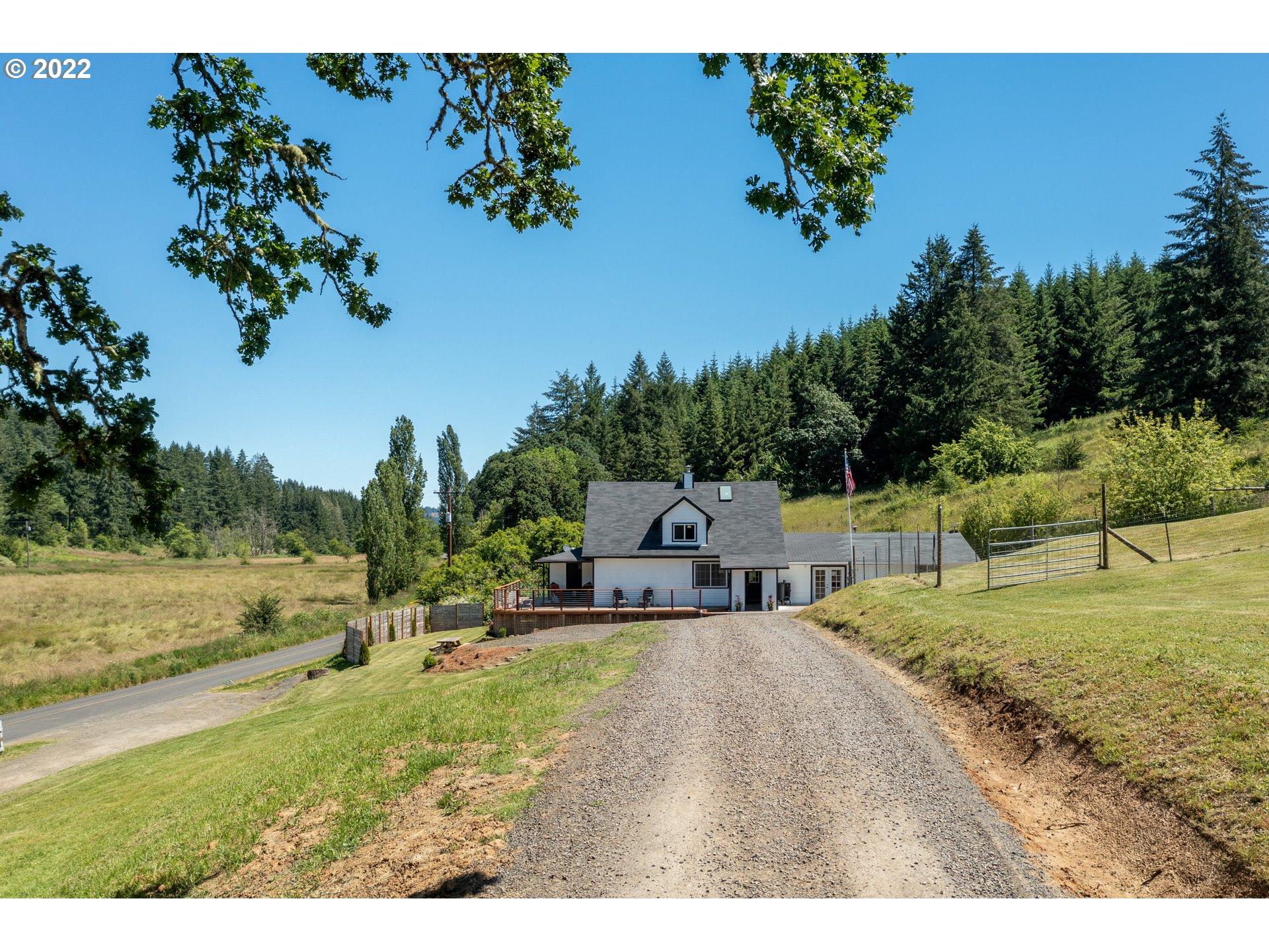 19870 Northeast Laughlin Road Yamhill, OR 97148 - Photo 17 of 24 Gallery Image 17