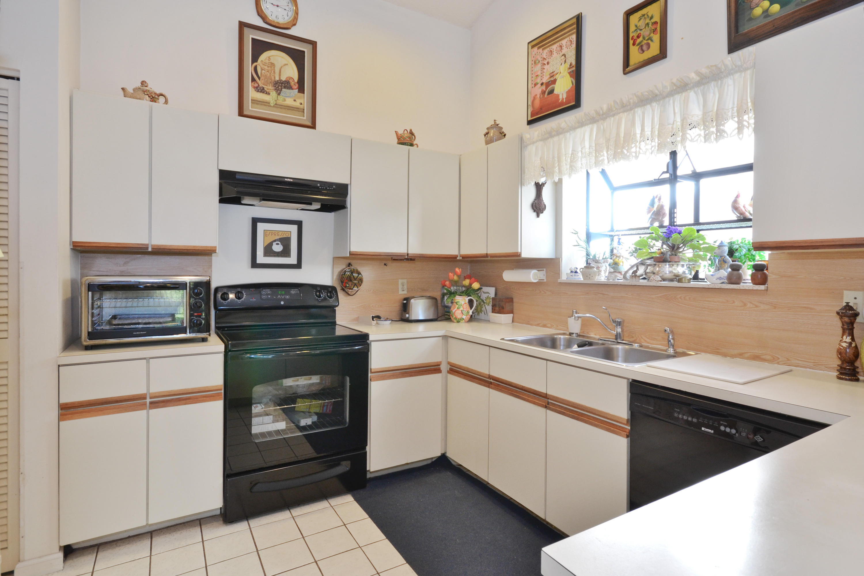 7695 Solimar Circle Boca Raton, FL 33433 - Photo 5 of 13 VHT-RX-10033777_3.jpg