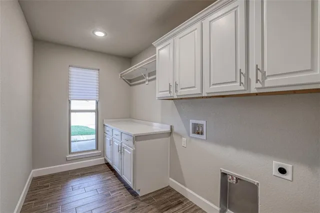 $547,450 | 25371 West 84th Street, Lenexa, KS 66227