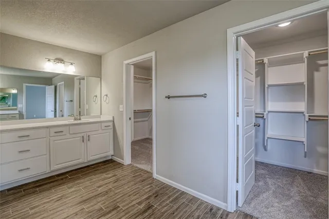 $547,450 | 25371 West 84th Street, Lenexa, KS 66227