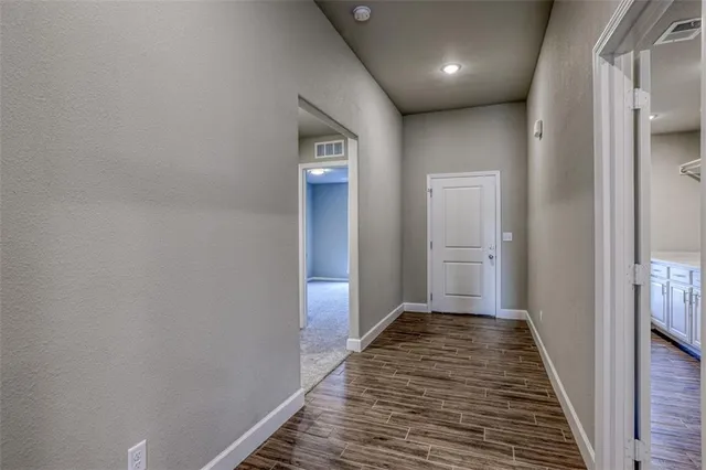 $547,450 | 25371 West 84th Street, Lenexa, KS 66227