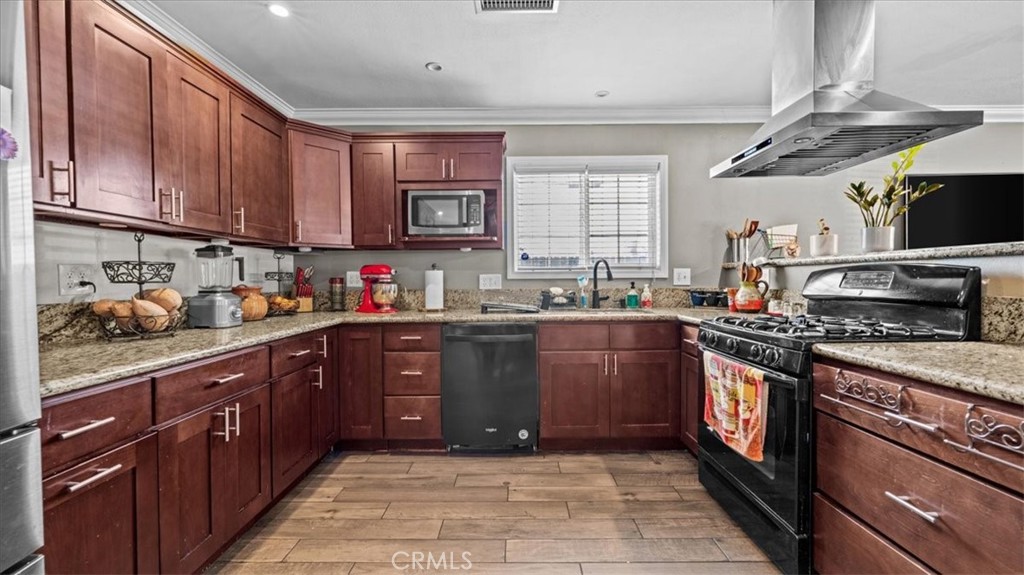 8715 Lurline Street Rancho Cucamonga, CA 91701 - Photo 10 of 41